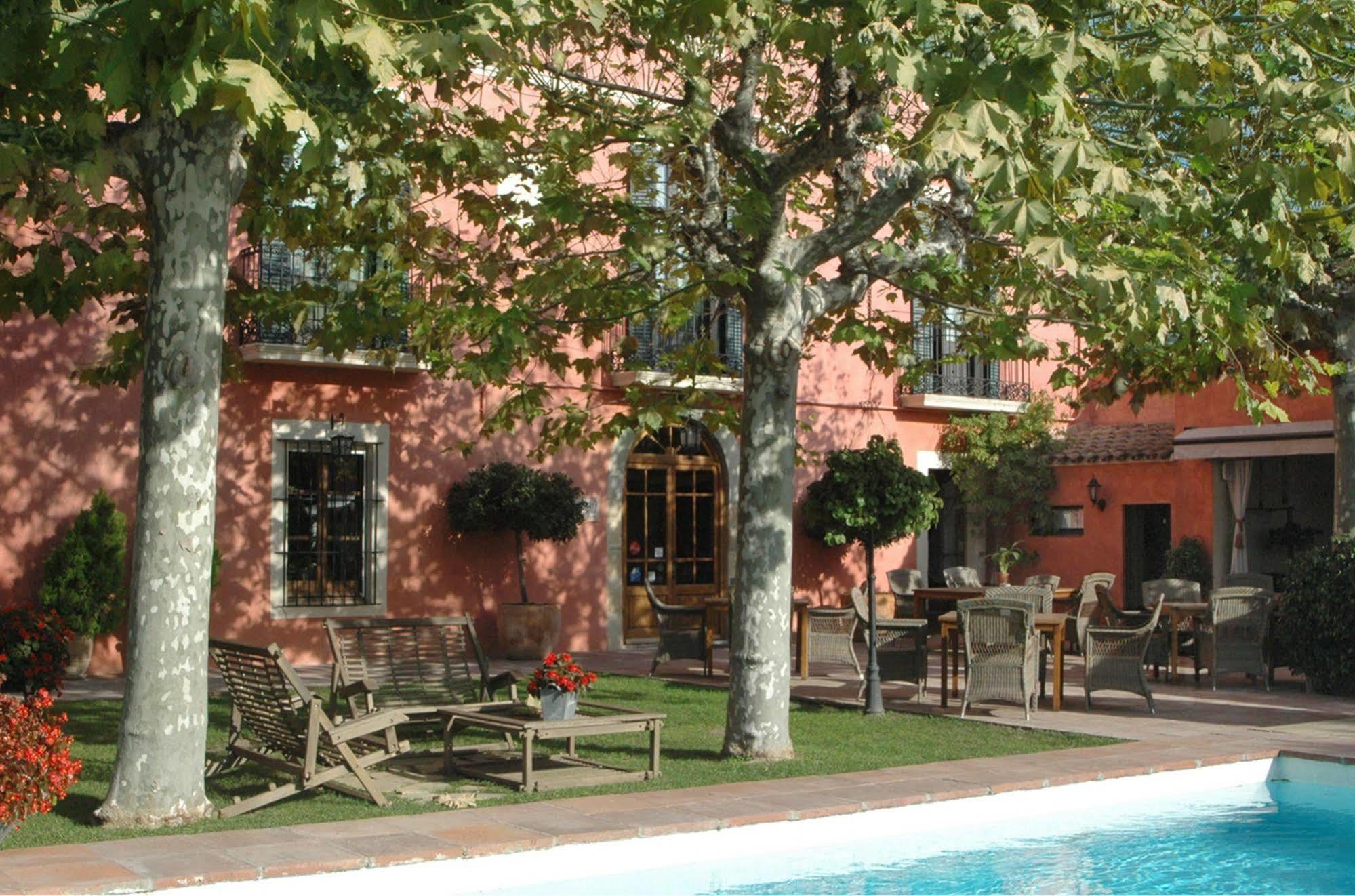 Mas De Baix Hotel Cabrils Exterior foto